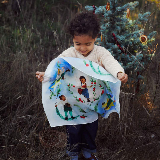 PAÑUELO DE SEDA ILUSTRADO